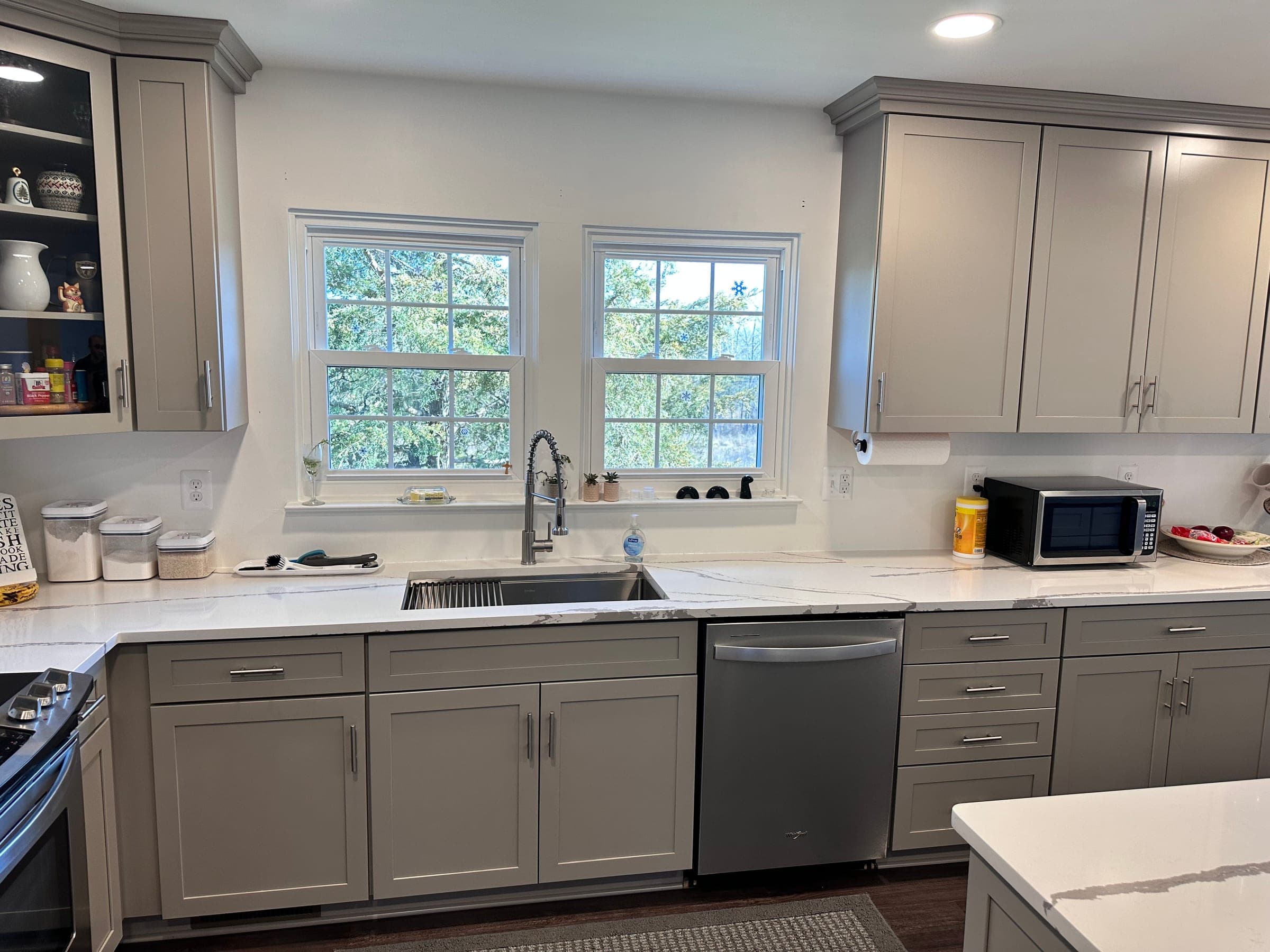 Greige Kitchen, Oversized Island, Northern Virginia — finished work, photo 5
