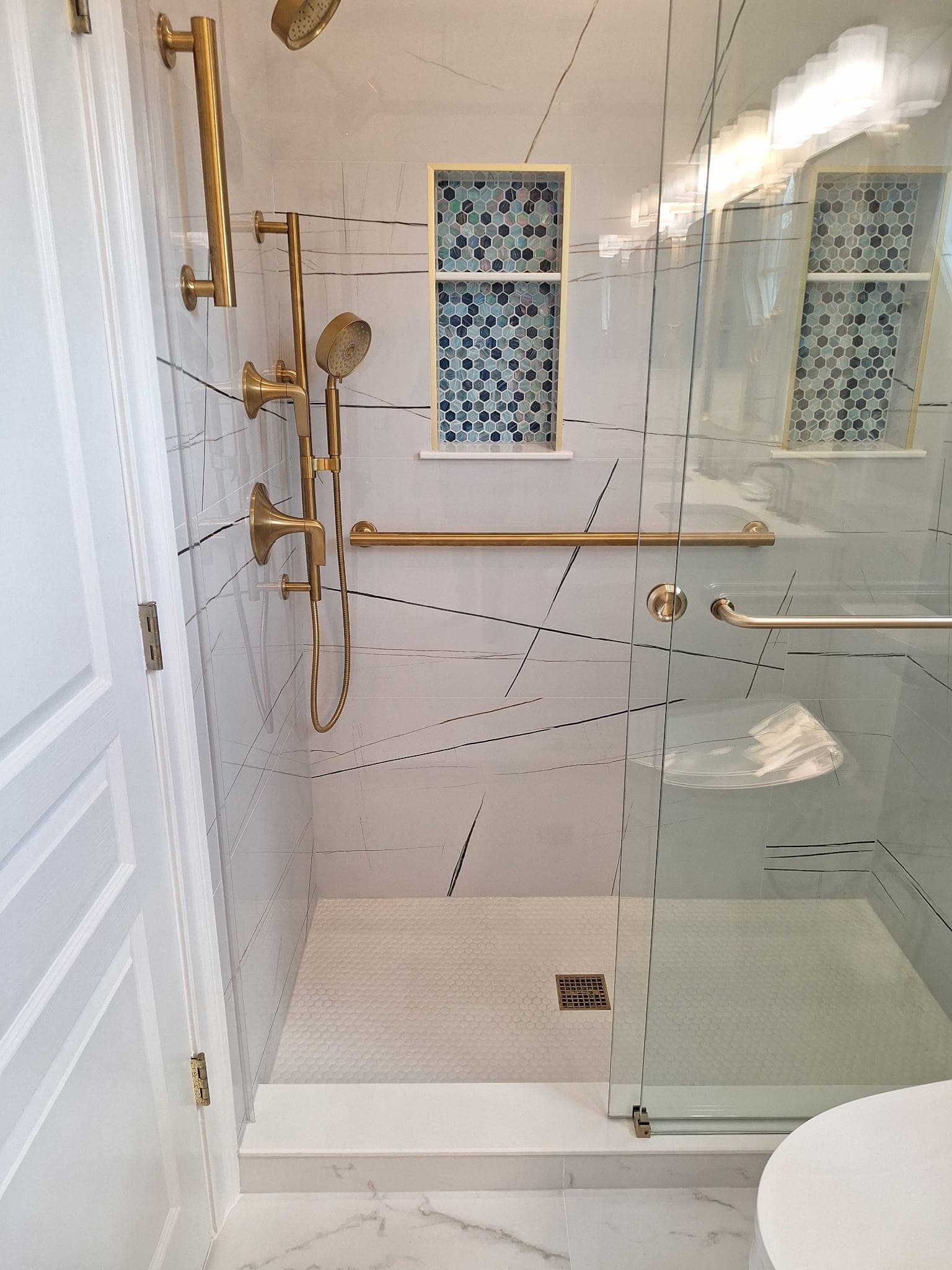 Guest Bath, Tub-to-Walk-In Conversion, Northern Virginia — finished work, photo 3